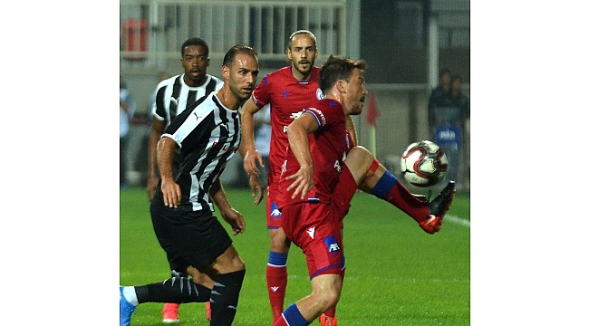 Derbi'de gülen Altay oldu