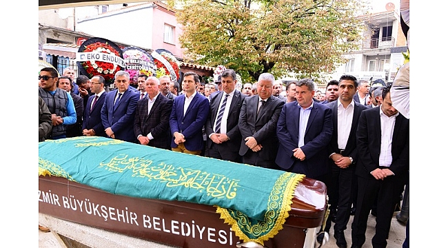 Esat Karakayalı son yolculuğuna uğurlandı
