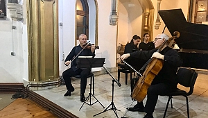 Buca’da büyüleyen konser