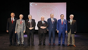 TÜRFAD, futbola emek verenleri yaşarken ödüllendirdi