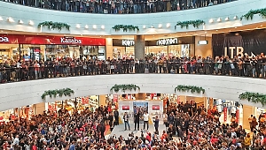 Bayii Toplantısı Kahkaha'ya boğdu