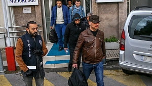 İzmir merkezli FETÖ'nün TSK'deki kripto yapılanmasına yönelik operasyon