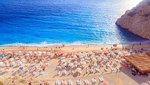 İşler: Turizm sezonunun kolay geçmeyeceği anlaşılıyor