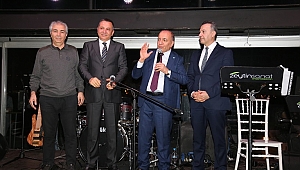 İzmir Özel Can Hastanesi, sağlıkta kalitesini çalışanlarıyla kutladı