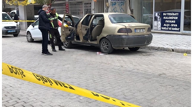 Aydın'da otomobile silahlı saldırı: 1 ölü, 1 yaralı