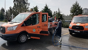 Bayraklı’da 3 koldan dezenfeksiyon