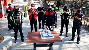 Bıçaklı kavga ihbarına giden polislere şaşkına döndü