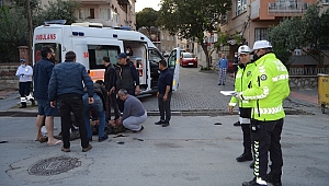 Ekmek Dağıtım Aracı Yaşlı Adama Çarptı