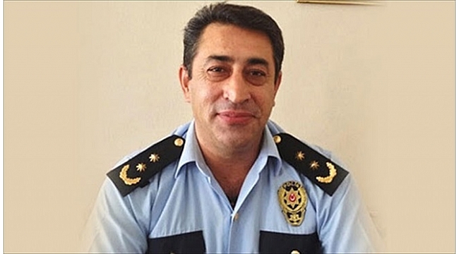 Emekli emniyet müdürü evinde ölü bulundu