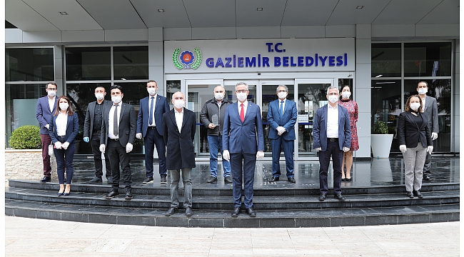 Gaziemir’de yüz güldüren toplu sözleşme