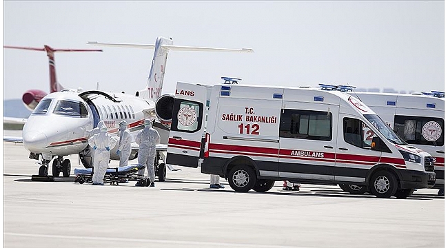 İsveç'teki Türk hasta ambulans uçakla Türkiye'ye getirildi