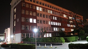 Koronavirüs tanılı kişi, hastanenin 2. katından çarşafları bağlayarak kaçtı