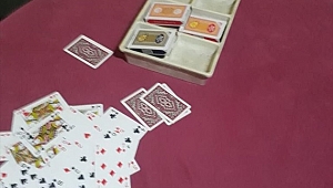 Manisa'da evde kumar oynayan 17 kişiye para cezası