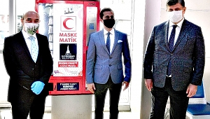 Maskematikler şimdi de Karşıyaka’da