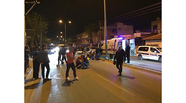 Otomobilin çarptığı motosikletteki 2 kişi ağır yaralandı