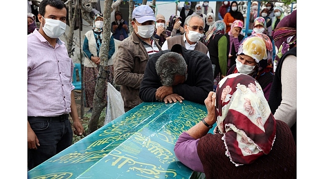 Yanarak Ölen  Kardeşler Toprağa Verildi