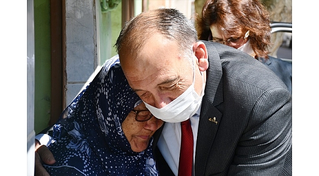 107 yaşındaki kadının Anneler Günü kutlandı