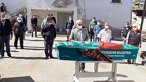 17 yaşındaki kızın cenazesi defnedildi