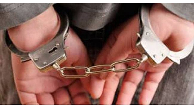 4 cezaevi firarisi aynı mahallede yakalandı