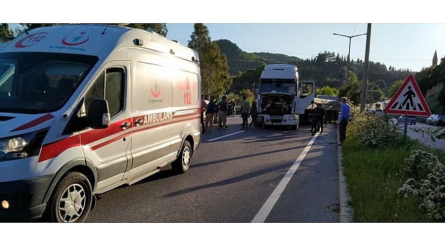 Aydın'da zincirleme trafik kazası: 3 yaralı
