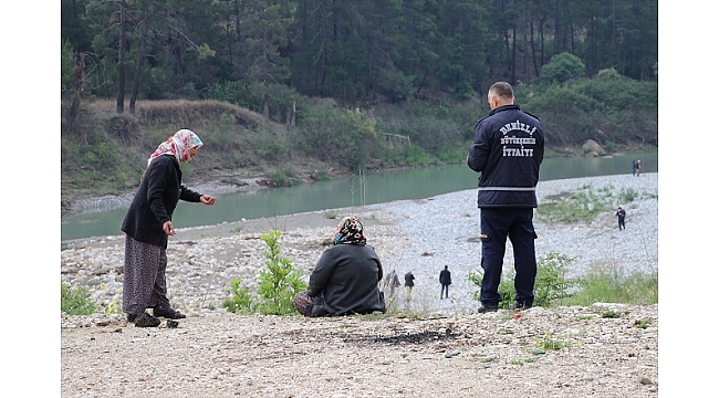 Balık avladıkları derede kaybolan iki kişinin