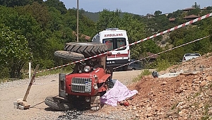 Denizli'de devrilen traktörün altında kalan sürücü öldü