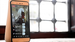 İmam canlı yayınlarla cemaate ulaşıyor