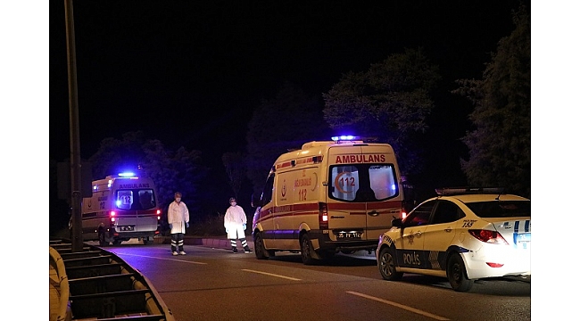 İzmir'de silahlı saldırı sonucu 3 kişi yaralandı