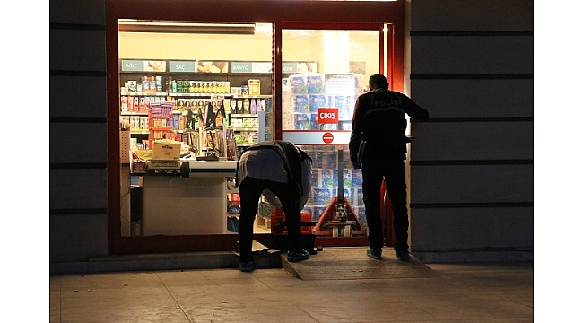 İzmir'de süpermarketten hırsızlık