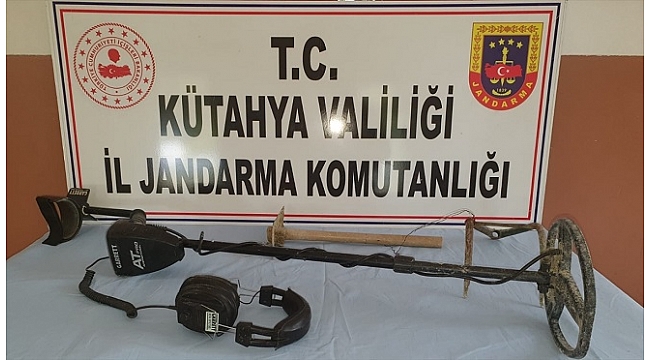 Kaçak kazı yapan 2 kişi yakalandı