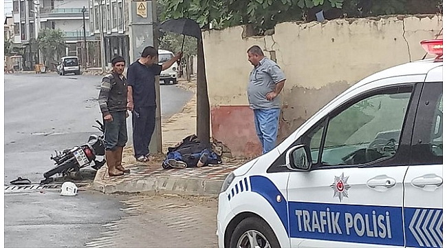 Kamyonla motosiklet çarpıştı: 1 ölü, 1 yaralı