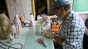 Mehmetçiğin kahramanca mücadelesini minyatüre taşıdı