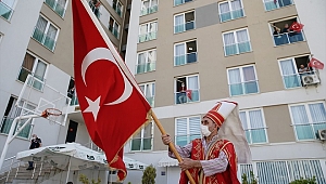 Yurtlarda karantina süresi dolan 459 vatandaş evlerine gönderildi