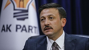 AK Parti'li Dağ'dan Tunç Soyer'e 'bayrak ve para' tepkisi