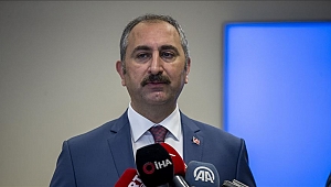 "Ayasofya'nın ibadete açılması gerekli"
