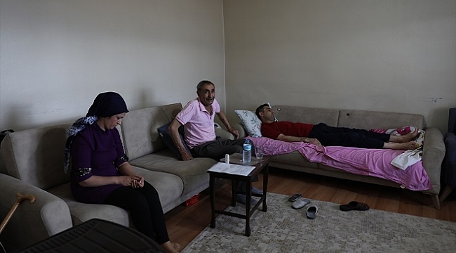 "Çaresiz" hastalığa yakalanan çocukları için çırpınıyor
