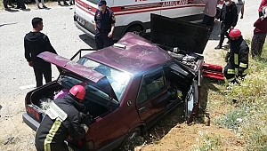 Denizli’de iki otomobil çarpıştı: 5 yaralı
