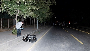 Devrilen motosikletin sürücüsü öldü