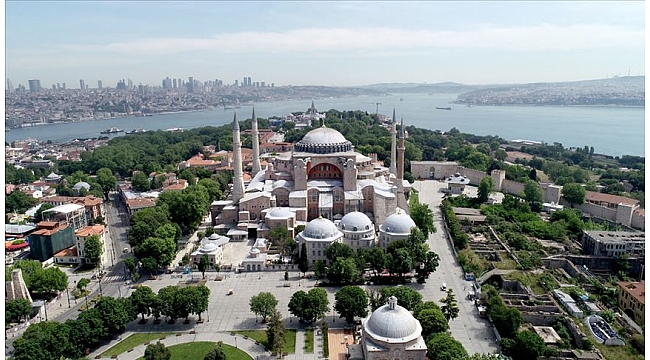Evliya Çelebi Seyahatnamesi'ndeki gizemli Ayasofya
