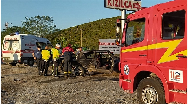 İki otomobilin çarpıştı 3 yaralı