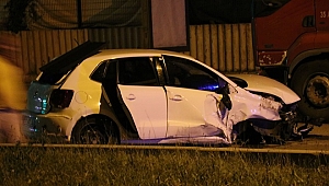 İzmir'de trafik kazası: 1 ölü, 1 yaralı