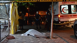 Kavgada bir kişi bıçakla öldürüldü