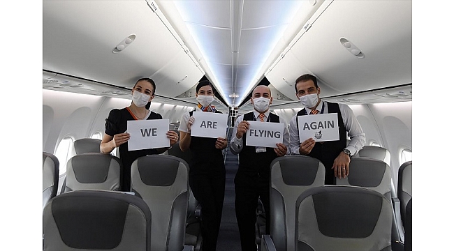 SunExpress, İzmir’den uçuş düzenleyen ilk hava yolu şirketi oldu