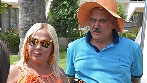 Ünlü Sanatcıdan maskesiz,maske mesajı