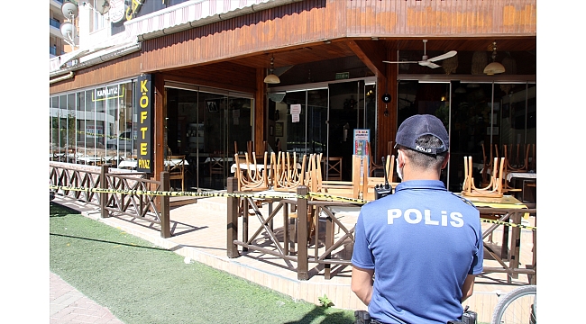 Uşak'ta silahla vurulan restoran işletmecisi hayatını kaybetti