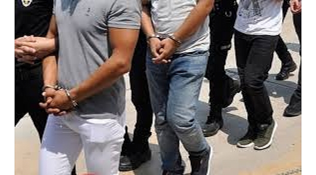 FETÖ operasyonunda 11 şüpheliden 3'ü tutuklandı