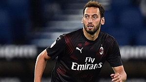 Hakan Çalhanoğlu’na İtalyan basınından övgü dolu sözler