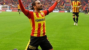 Halil Akbunar: Avrupa'da Göztepe ile oynamak istiyorum