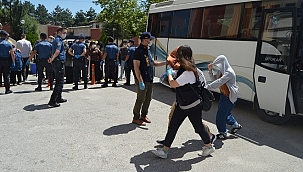 Teknolojik dolandırıcıları polisten kaçamadı