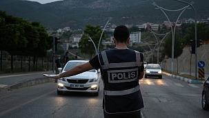 Türkiye genelinde yapılan uygulamada 3 bin 320 kişi yakalandı